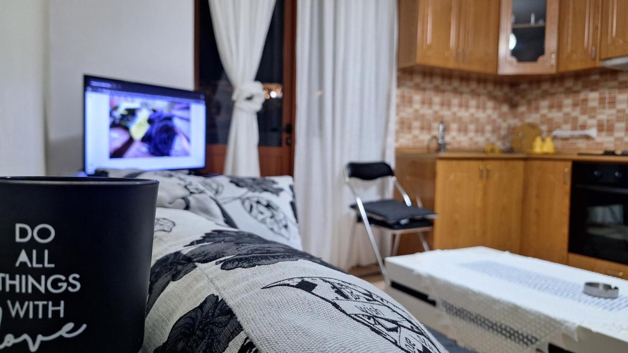 Promenade Apartment In City Centre Berat Kültér fotó